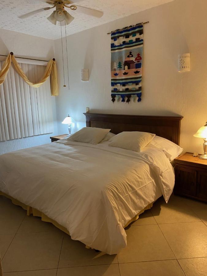 Departamento Frente Al Mar Con Dos Recamaras Y Seguridad 24 H A Dos Cuadras De La Quinta Avenida Playa del Carmen Exterior foto